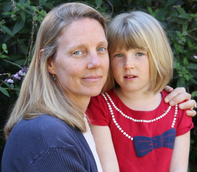 Мать-биохимик избавила дочь от симптомов аутизма